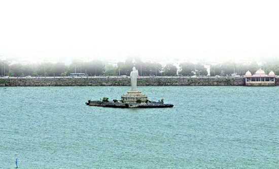 hussain sagar lake pictures, things to see in hyderabad city, hyderabad during monsoons